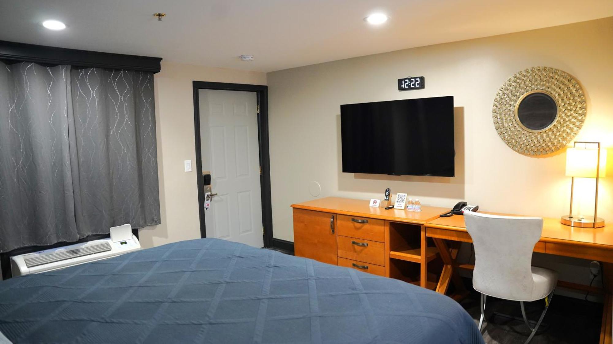 Newington Carrier Motor Lodge מראה חיצוני תמונה